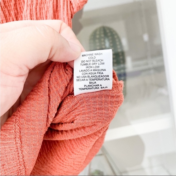 Love Tree Rust Crop Top - Picture 4 of 5